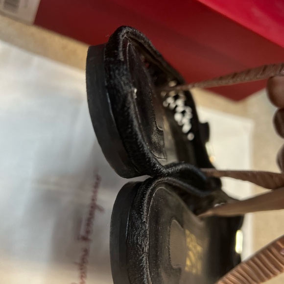 Salvatore ferragamo varina flats- sling back Us9.5 great condition barely worn - Picture 7 of 12